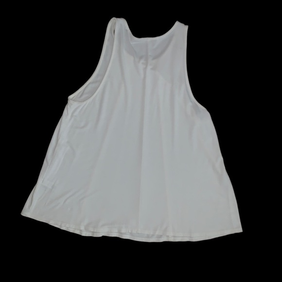 Three Dots Sleeveless Top - Picture 2 of 8